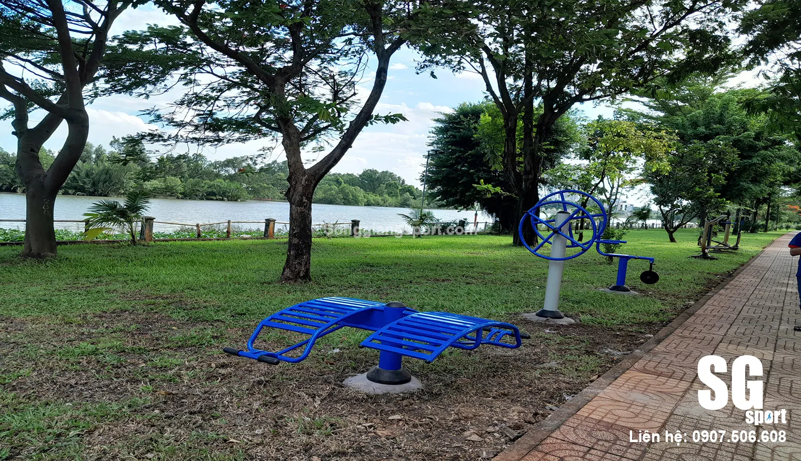 Dụng cụ thể thao công viên