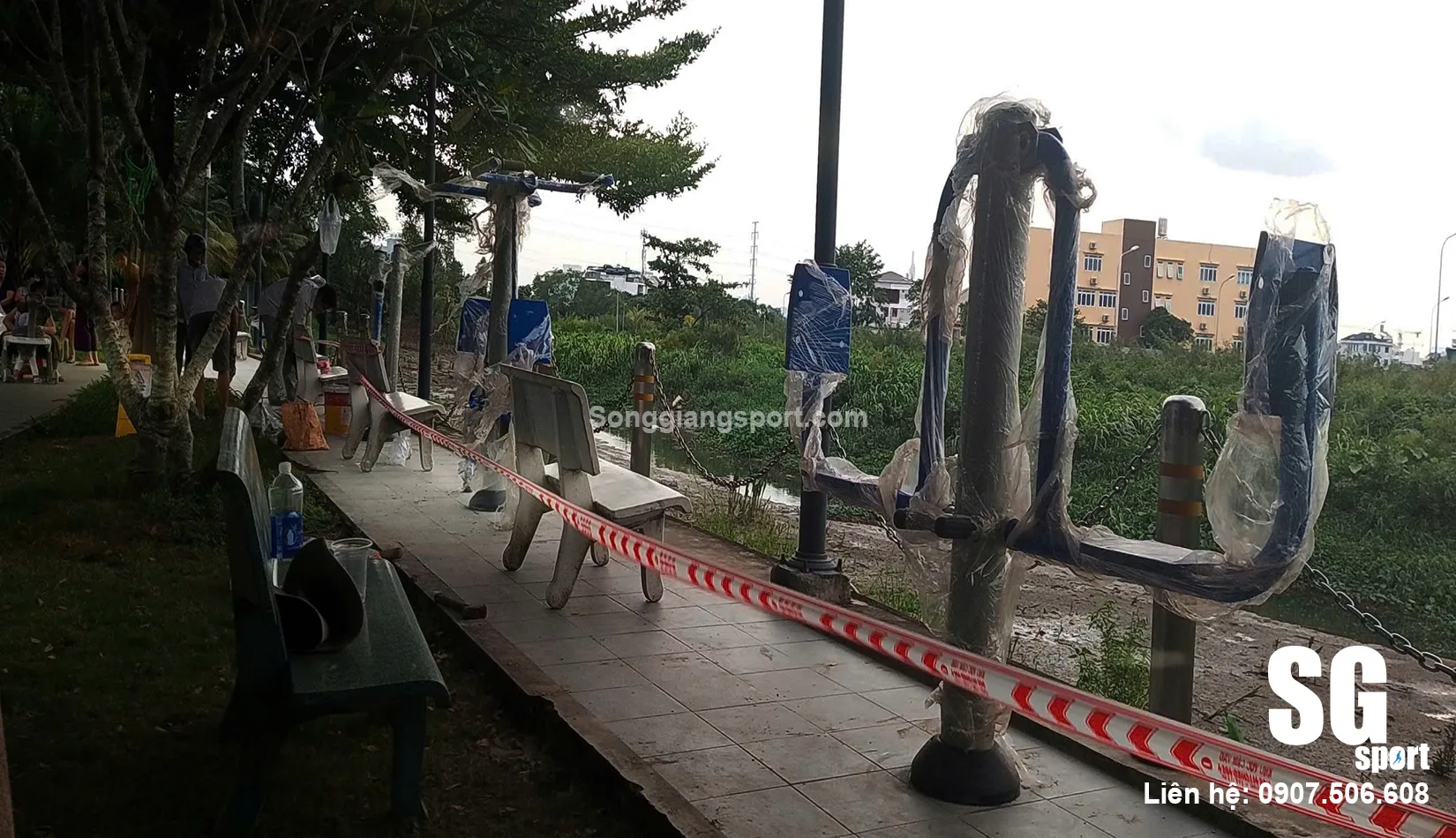 Dụng cụ thể thao công viên