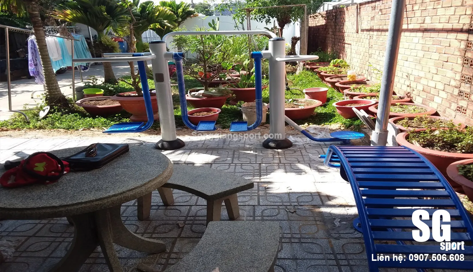 thiết bị thể dục công viên